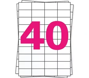 Tres papeles A4 apilados, el de arriba con un '40' rosa